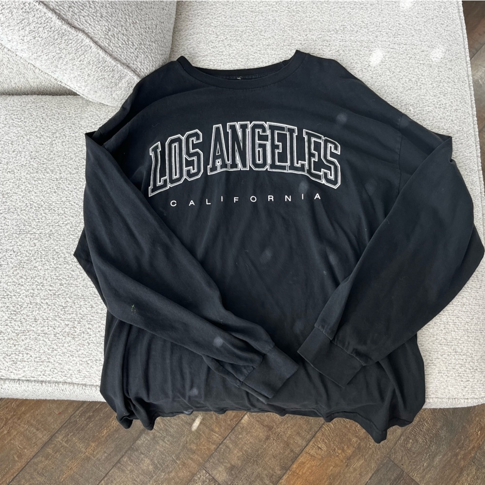 Black oversized long sleeve from PacSun. Size medium.